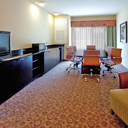 Holiday Inn Express Hotel & Suites Clemson - University Area, An Ihg Hotel Zimmer foto